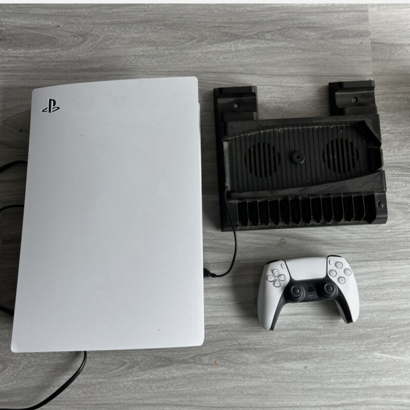 UK Used PS5 Console With Games Installed